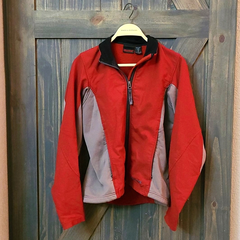 Womens small Marmot jacket